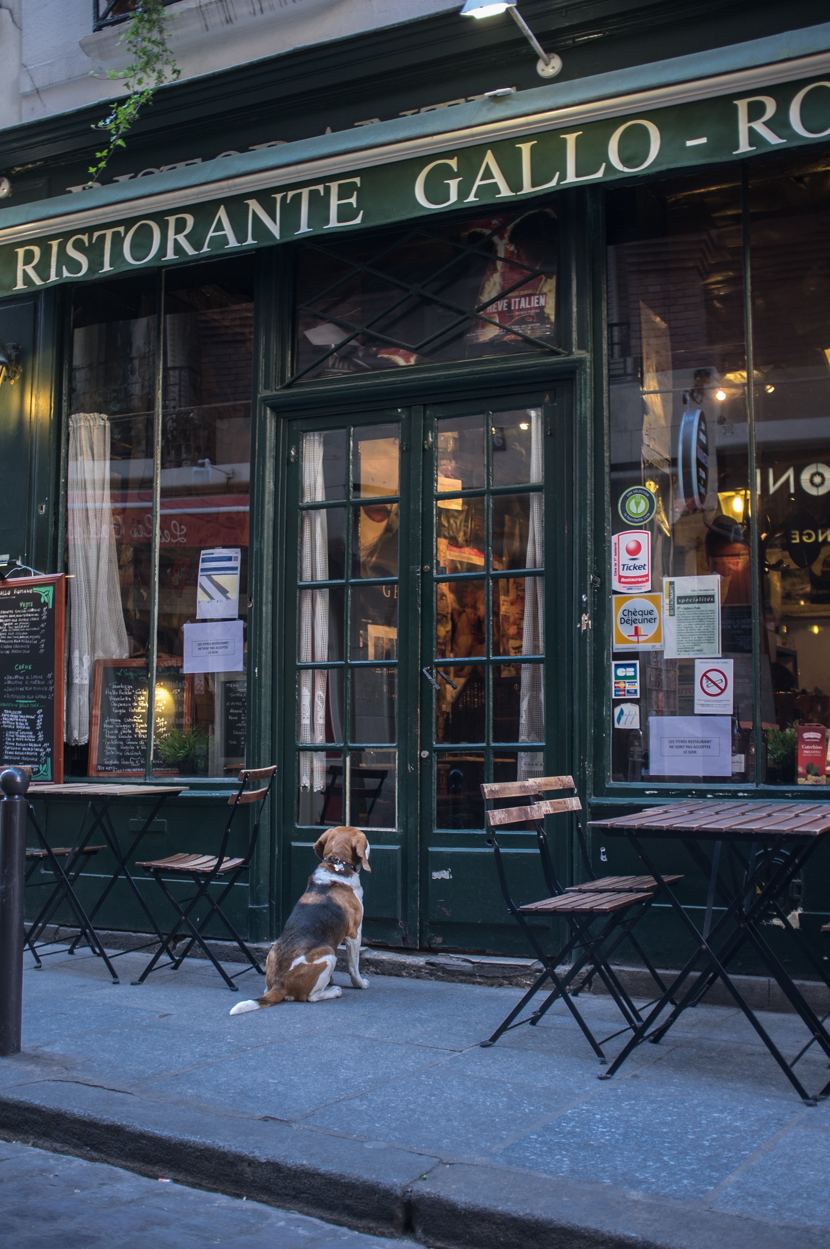 Fachada del restaurante